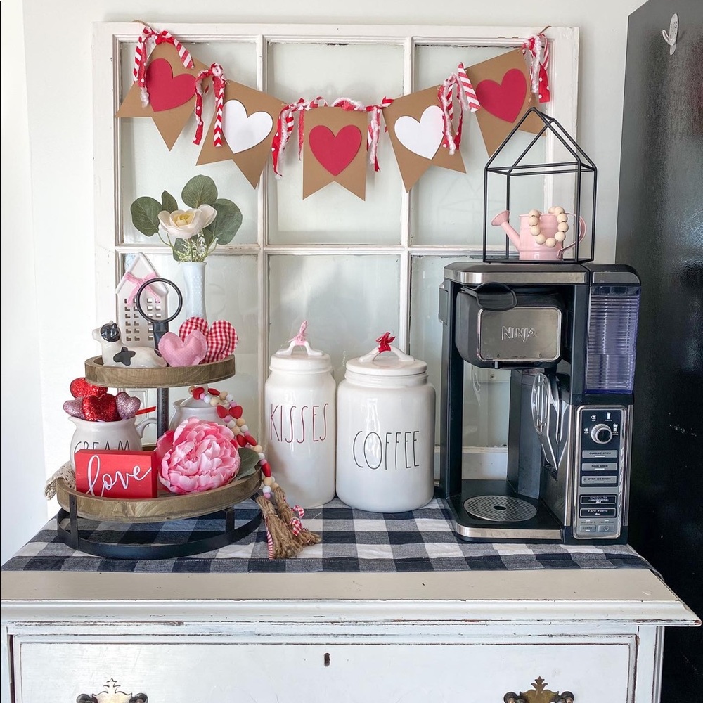 Valentine’s Day banner